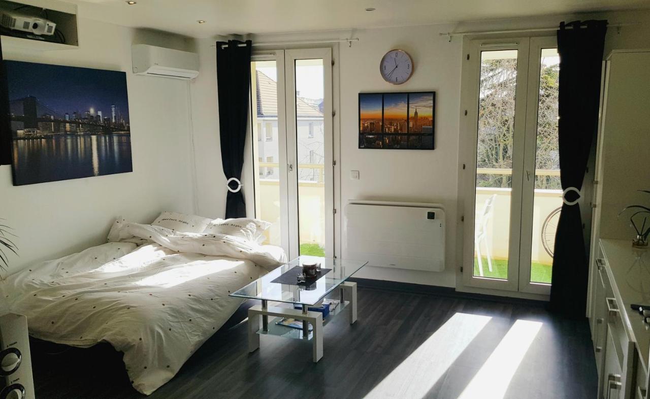 Superbe Studio De 30M2 Proche De Paris Poissy Exteriér fotografie